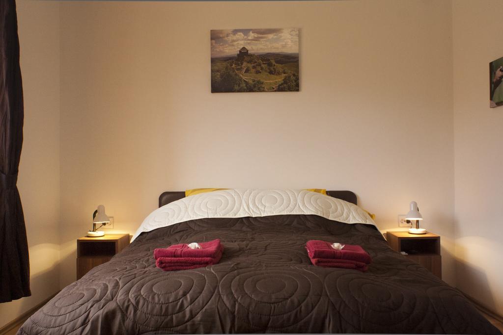 Macskako Vendeghaz Hotel Somoskoujfalu ภายนอก รูปภาพ