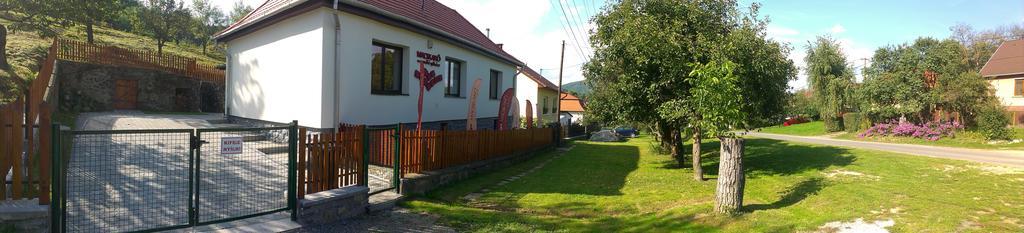 Macskako Vendeghaz Hotel Somoskoujfalu ภายนอก รูปภาพ
